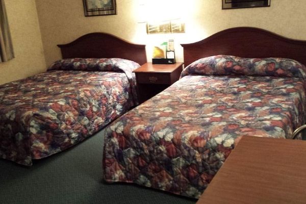 Budget Host Midway Inn (Bedford)